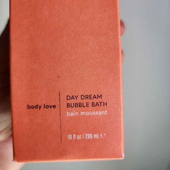 True Botanicals Day Dream Bubble Bath 10OZ - Picture 4 of 8